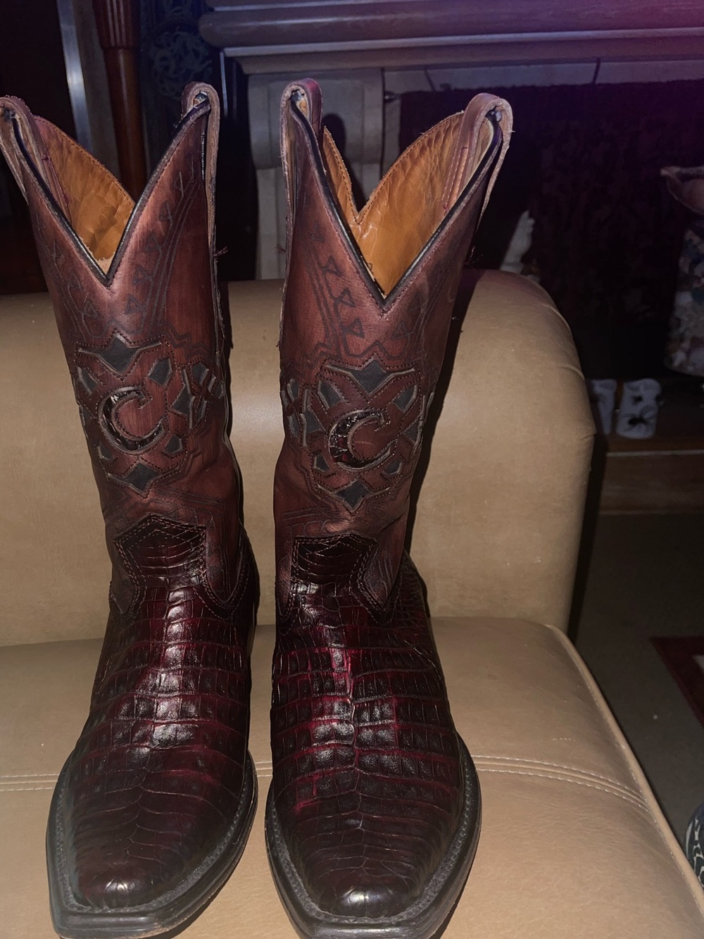 C-Emblem Men's Western Cowboy Boots in Burgundy and Brown